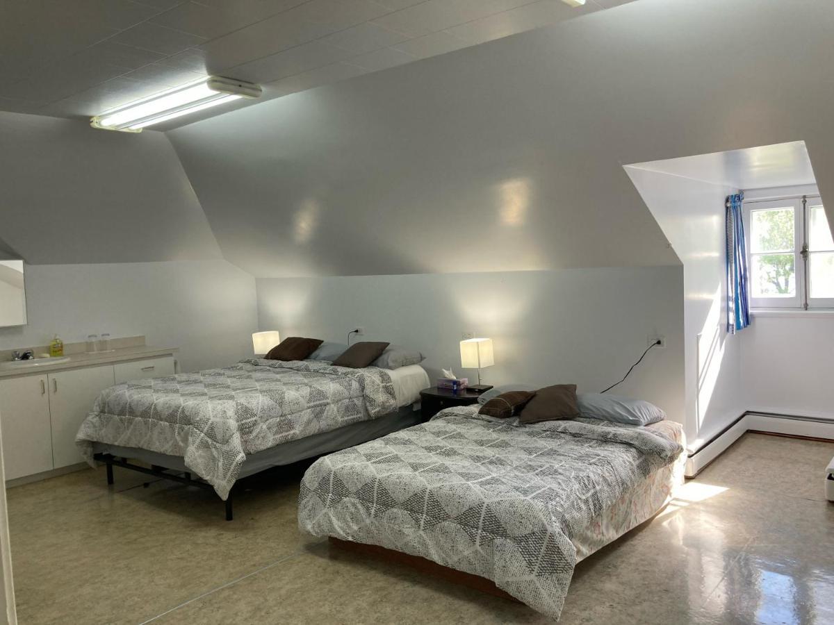 Appartement Le Couvent à Sainte Anne-des-Chênes Extérieur photo