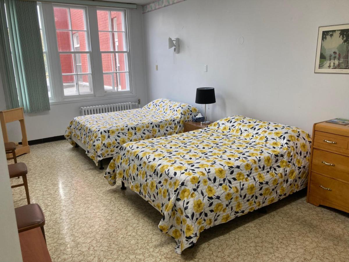 Appartement Le Couvent à Sainte Anne-des-Chênes Extérieur photo