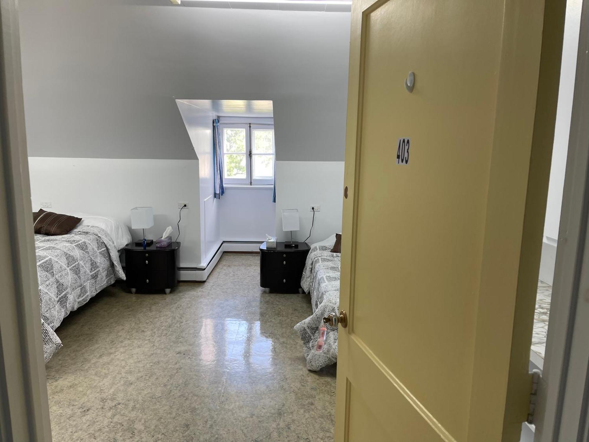 Appartement Le Couvent à Sainte Anne-des-Chênes Extérieur photo