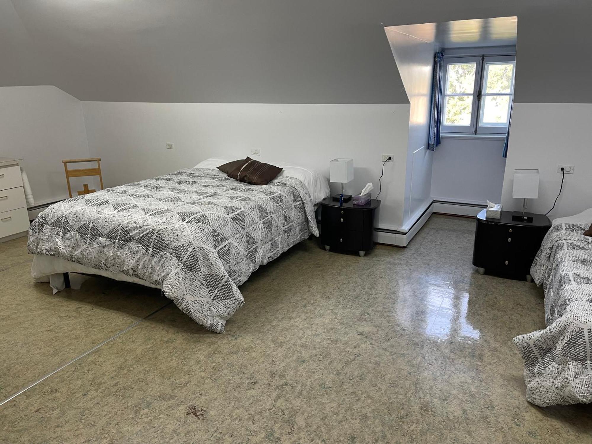 Appartement Le Couvent à Sainte Anne-des-Chênes Extérieur photo